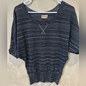 Mudd Charcoal and Light Gray Knit Top metallic thread medium Y2K rave wear